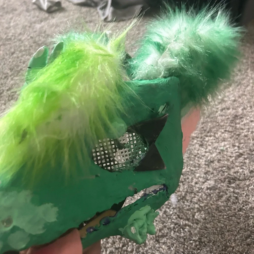 Dino mask!